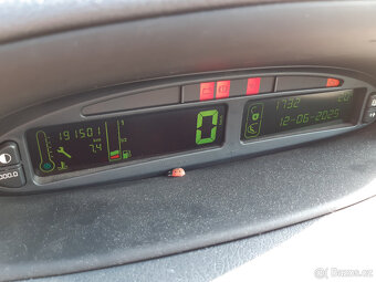 Citroen Xsara Picasso 1.6 HDi - 9