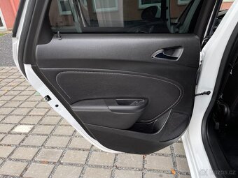 Opel Astra 2.0cdti/121kw, Cosmo, pěkný vůz - 9