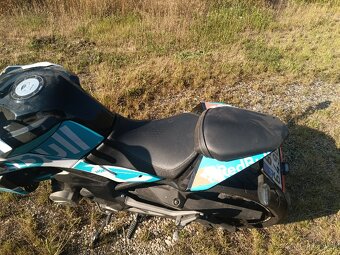 CF Moto 650NK rok 2020 pouze 13900km - 9