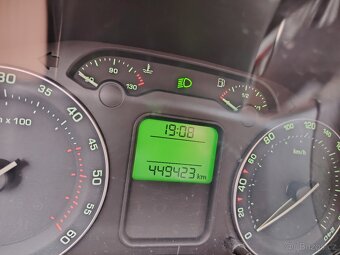 ŠKODA OCTAVIA 2 VERZE SCOUT - 9