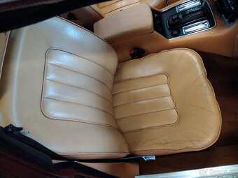 Daimler Jaguar V12 - 9