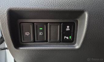 SUZUKI SWIFT 1.6i 136 PS SPORT MANUÁL BI-XENON ALU 17 - 9