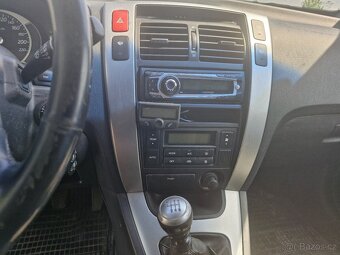 Hyundai tuscon 2.0crdi 103kw 2007 - 9