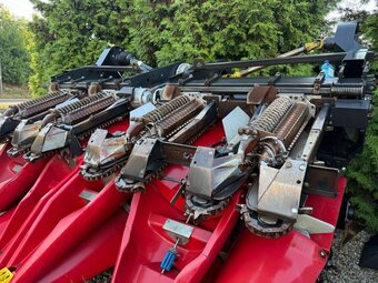 Geringhoff RotaDysc 8řádkový, hydraulicky sklopný adaptér na - 9