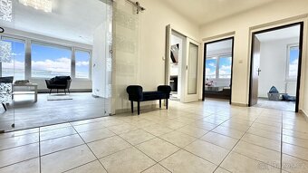 Prodej krásného prostorného bytu 3+kk, 111 m², s terasou a ú - 9