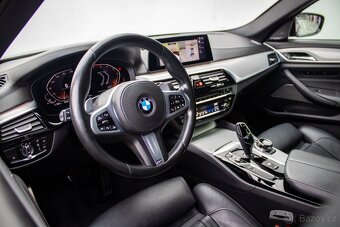 BMW G30 Rad 5 M550d XDrive A/T - 9