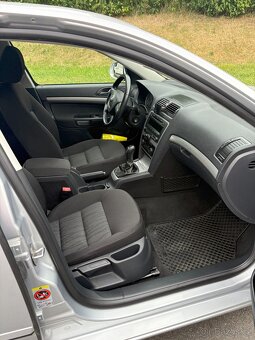 Škoda Octavia II 1.6 TDI - 9