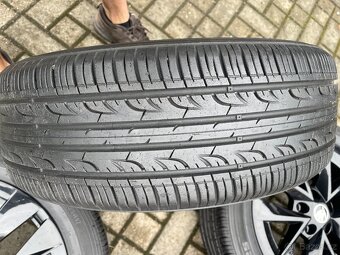 ORIGINÁL Alu Škoda ROTARE R17, 5x112 - TOP STAV, LETNÍ - 9