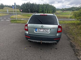 Škoda Octavia 2 Scout 4x4 - 9