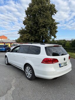 Volkswagen Passat, 2.0TDI 103KW Automat serviska Ojeté, 9/20 - 9