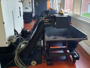 Vertikální obráběcí centrum MAZAK VCS 530 - 9