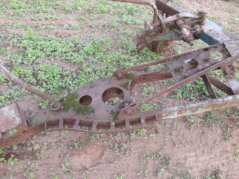 Plečka NDR typ FORTSCHRITT P 437 - 9