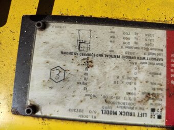 Prodám vysokozdvižný vozík HYSTER - 9