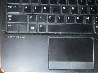 Dell Latitude E7240 dotykový - 9
