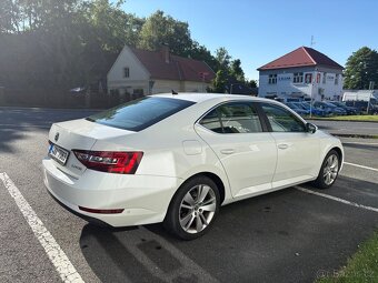 Škoda Superb III 2,0 TDI 110 kW Style - 9