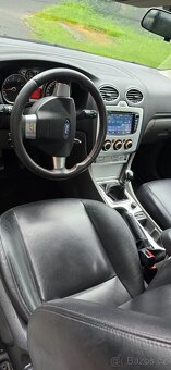 Ford Focus Cabrio 2.0i . Výměna možná - 9