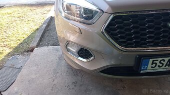 Ford kuga 2.0 TDI Vignale - 9