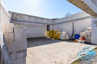 Prodej rozestavěného domu, pozemek 1 236 m2 - Určice - 9