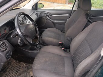 Ford Focus - 9