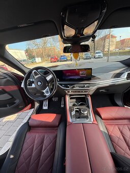 BMW X6 xDrive40d 2024 - 9