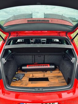 Volkswagen Golf VI GTI Edice Adidas - 9
