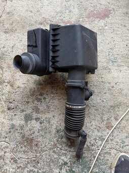 Motor M60B40 - kompletní - 9