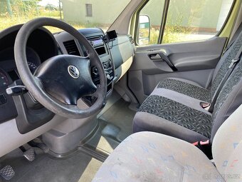 VW Crafter 2.5 TDI ( 100 kW), r.v. 2010, 6 st. manuál, klima - 9