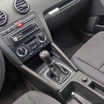 Audi A3 1.6 MPI 75KW 5.dvéř 7/2006 TOP STAV SERVIS JEN VW - 9