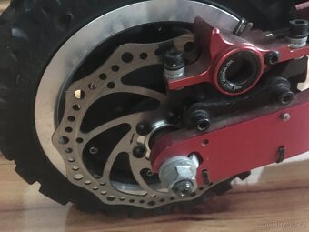 elektroskuter + macbook za samsung fold 7 - 9