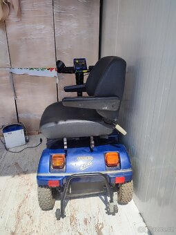Invalidní elektrický vozík - 9