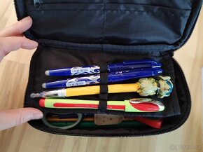 Velký set hraček a školních potřeb - 9