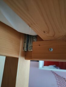 Zvýšená postel s úložnými schody 90x200 smrk - 9