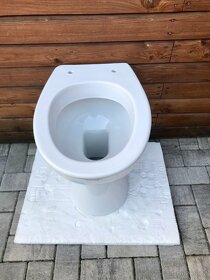 Stojaci WC bez nadrzky - 9