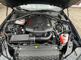 Alfa Romeo Giulia 2.0 Turbo Veloce 206kW - 9