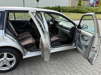 Prodám Škodu Octavii 1.9 TDI. - 9