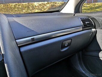 Peugeot 407 sw - 9