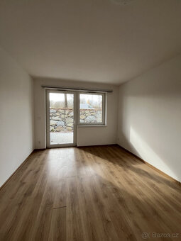 Pronájem bytu 1+kk, Frištenského, Neředín, 13000Kč/měs, 32 m - 9