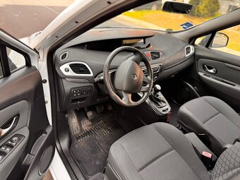 Renault Scenic 1.6 16v - 9