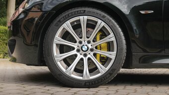 BMW M5 E60 V10 - 9