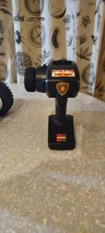 RC MONSTER TRUCK HIMOTO 1:10 (4WD) – Projekt s upgrady a nov - 9