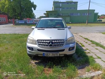 Mercedes-Benz ML, Na pružinách, typ bez měchu - 9