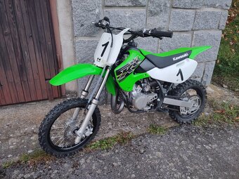 Kawasaki KX 65 jako nová 10 mth - 9