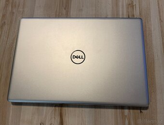 Dell Inspiron 15 - 9
