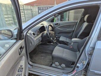 Chevrolet Lacetti 1.6LPG KLIMA TAŽNÉ - 9