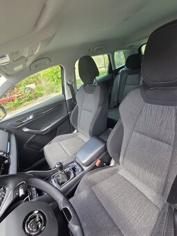 Škoda KaroQ 1.5 TSi,R.V.2022,34KKM,MAN.PŘEVOD.WEBASTO,ZÁRUKA - 9
