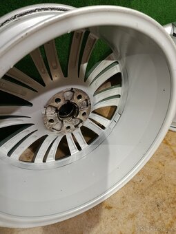 Alu Skoda 19" 5x112 8J et44 - 9