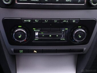 Škoda Octavia 1,4 TSI 90kW DSG Elegance (2009) - 9