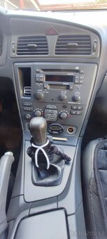 Volvo S60 2.4i 103 kW rok 2002 - 9