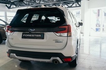 Subaru Forester 2.0i mHEV Style X-Tra Lineartronic - 9