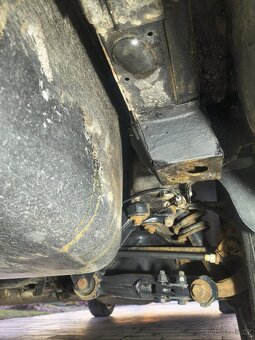 Audi a6 c4 103kw quattro - 9